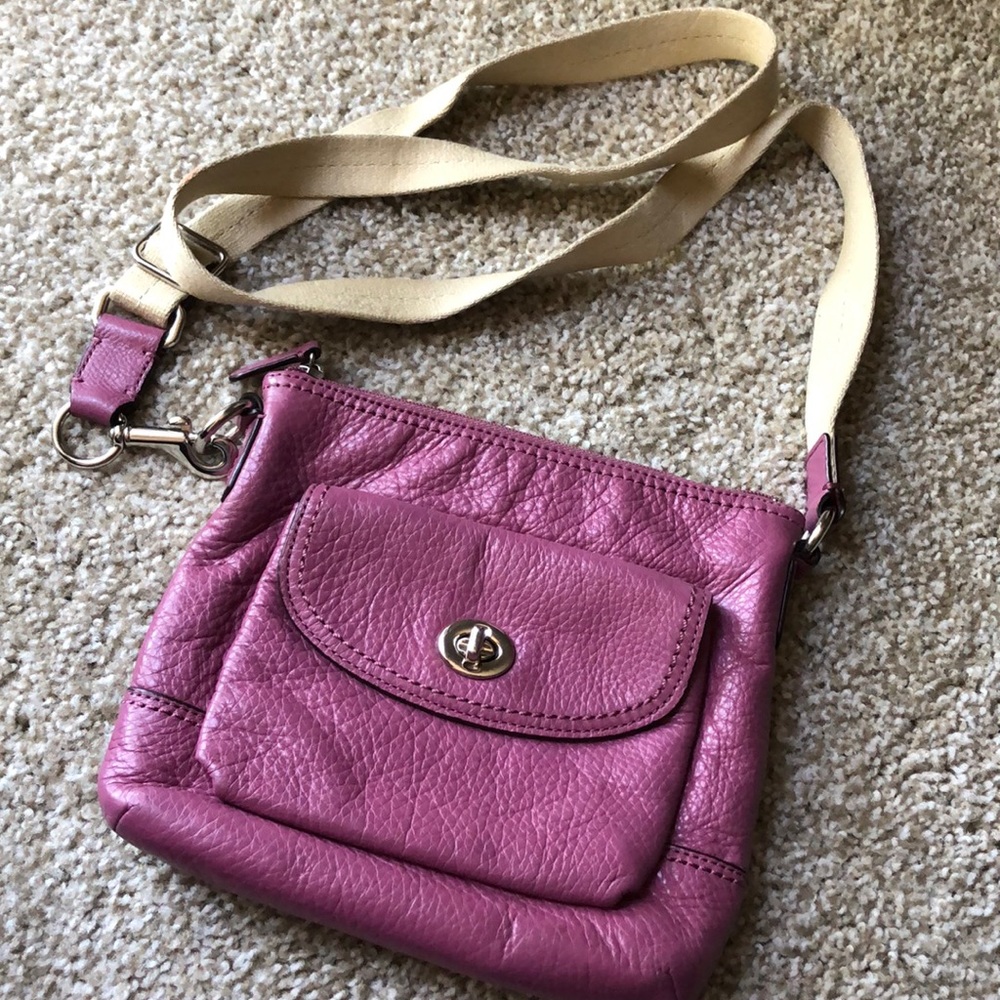 Vintage coach sling bag